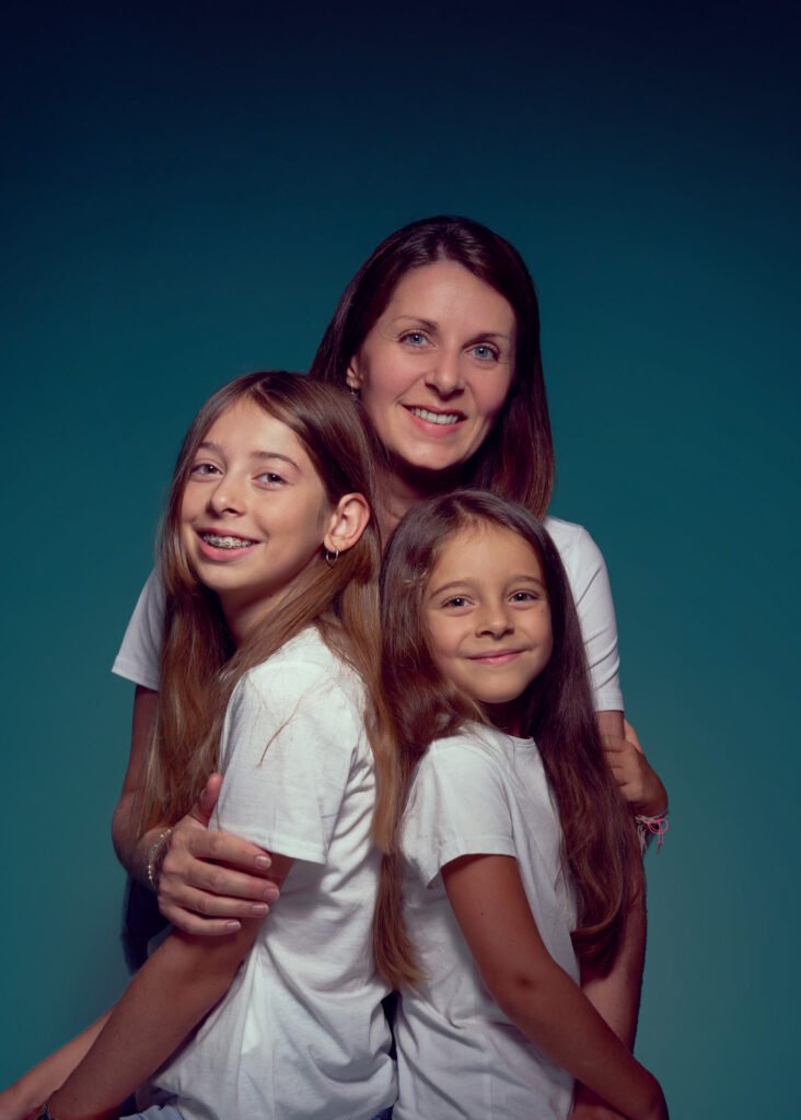 photographe famille bouc bel air shooting marc williams studio stidio exterieur 5