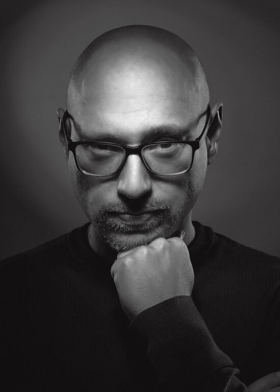 Corporate LinkedIn photo pro bouc bel air shooting marc williams studio 4