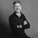 Corporate LinkedIn photo pro bouc bel air shooting marc williams studio 8